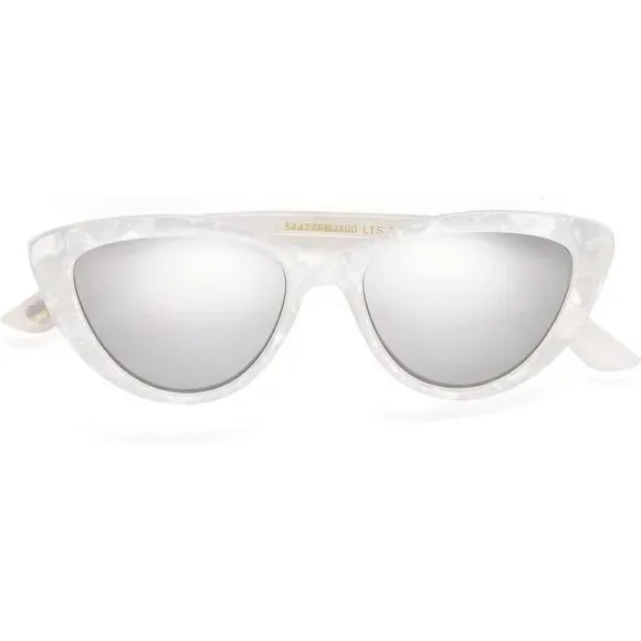 Betsey Johnson | Accessories | Betsey Johnson Paola White  display picture 3